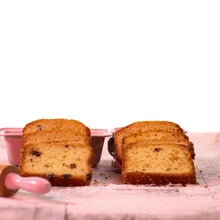 Load image into Gallery viewer, Loaf Cake Slice Choco Chips
